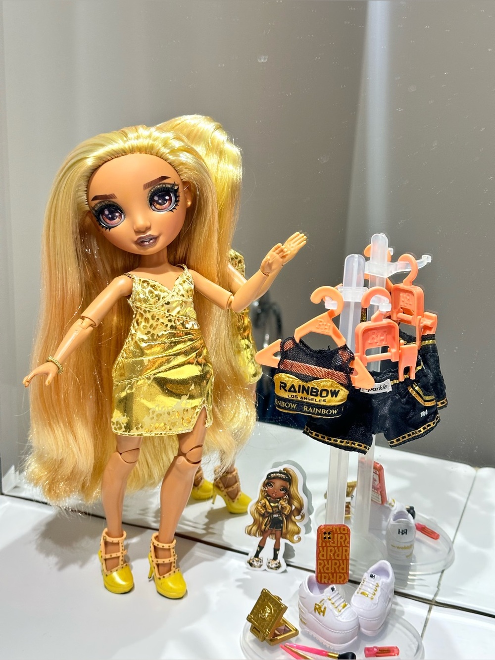 Rare Collectible Golden Girl Marisa Golding Rainbow High Slumber Party Line